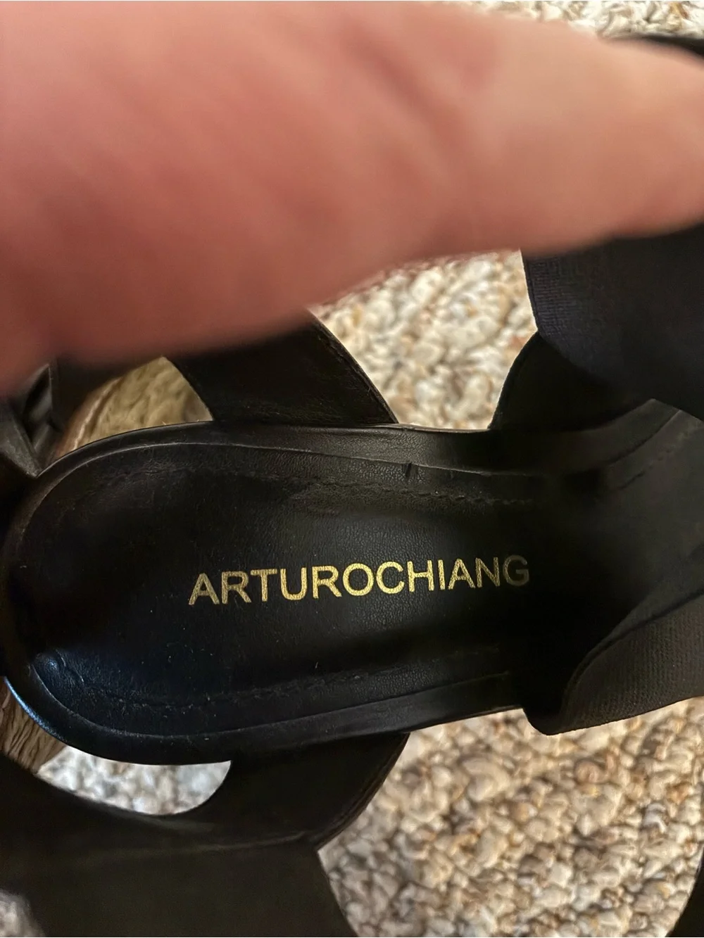 Arturo Chiang Black Platform Wedge Sandals Size 9